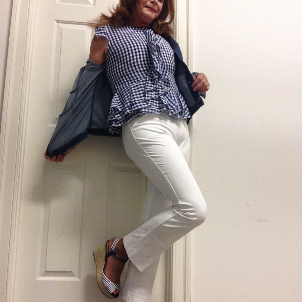 blouse - Picture 4 of 4